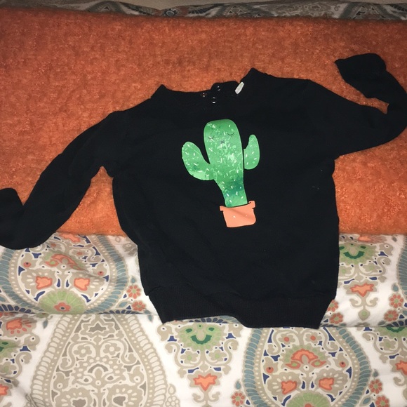 Sweatshirt - Picture 1 of 2